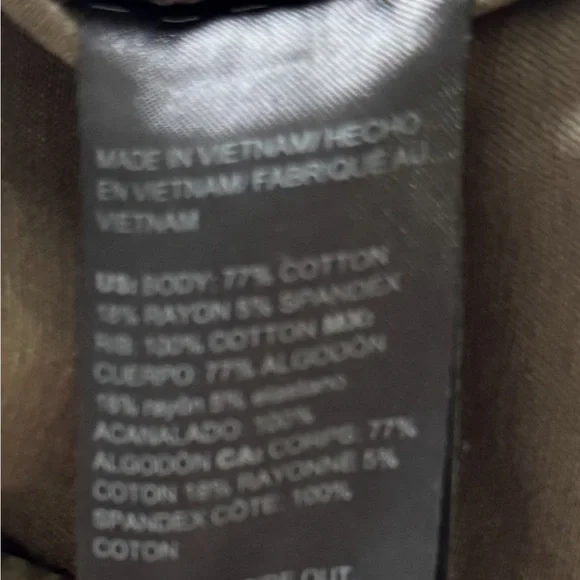 White House Black Market Green shorts size 12 - Picture 11 of 11